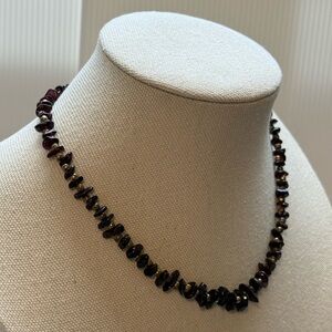 Vintage Natural Garnet Gold Tone Beaded Choker Necklace 16”